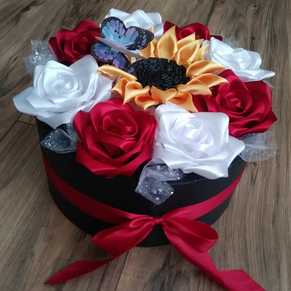 Satin Ribbon Eternity Roses Handmade Rose Box Floral Arrangement (Round BlackBox